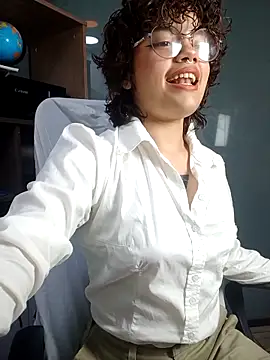 Kittylatina  online show from 8, 5, 2026