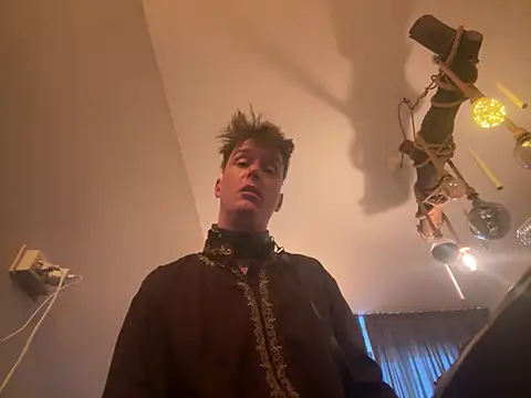 maniackle online show from 26, 4, 2026