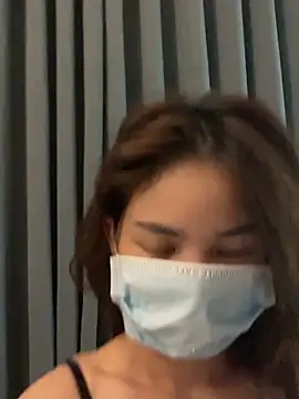 Emma 2603 online show from 10, 4, 2026