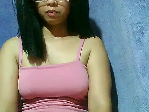 Snapshot of SAM_SMILE_XOXO chatting on 4, 5, 2026 SAM SMILE XOXO online show from 4, 5, 2026