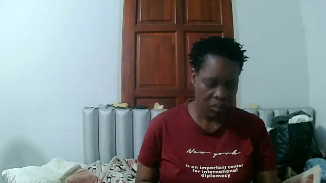 JoycyQueen online show from 14, 4, 2026