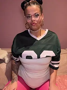 EmiliaSunx online show from 11, 3, 2026