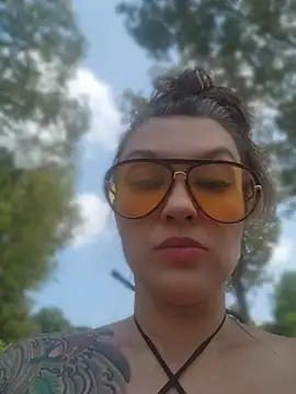 NicolePearl online show from 29, 7, 2026
