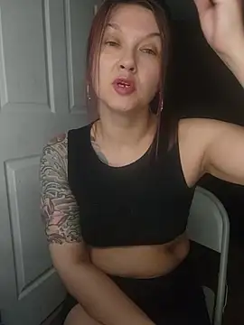 NicolePearl online show from 7, 7, 2026