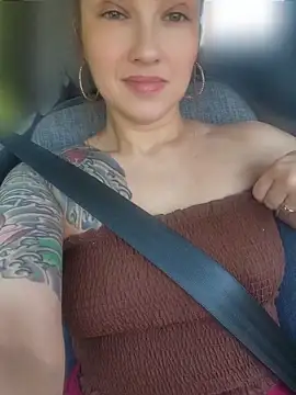 NicolePearl online show from 20, 6, 2026