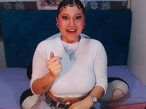 Snapshot of brunne_eva chatting on 28, 5, 2026 brunne eva online show from 28, 5, 2026