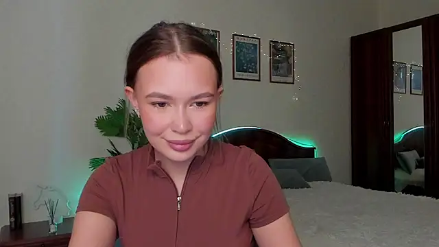 kittiangel00 online show from 18, 3, 2026