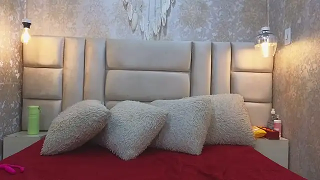 LadyMiax online show from 24, 4, 2026
