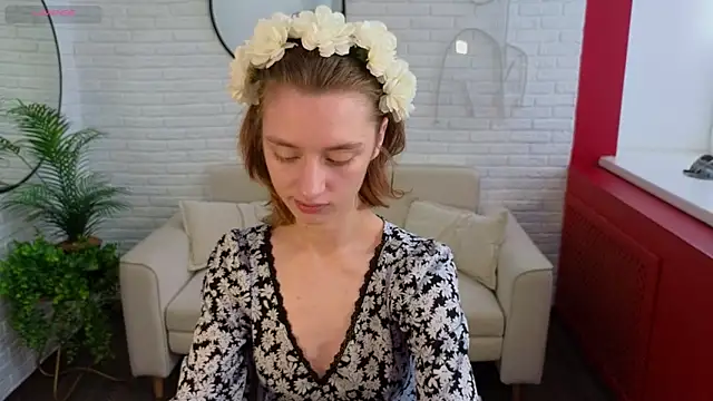 Snapshot of Pretty_Victoria chatting on 12, 6, 2026 Pretty Victoria online show from 12, 6, 2026