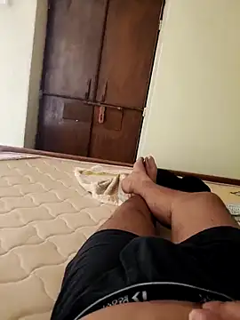 Desii rockstarr online show from 18, 4, 2026