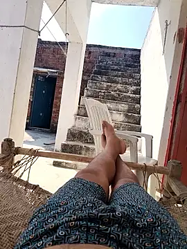 Desii rockstarr online show from 1, 4, 2026