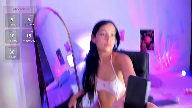 Snapshot of nahiara_santana chatting on 13, 5, 2026 nahiara santana online show from 13, 5, 2026