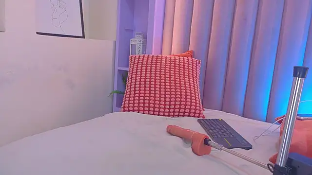 Meganlove   online show from 11, 6, 2026