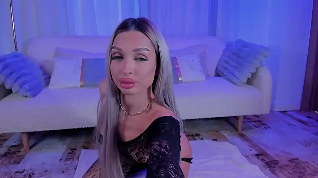 ArianaXO  online show from 26, 7, 2026