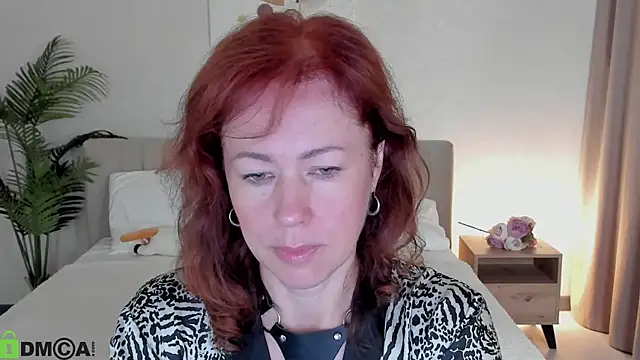 LeticiaRomano online show from 9, 5, 2026