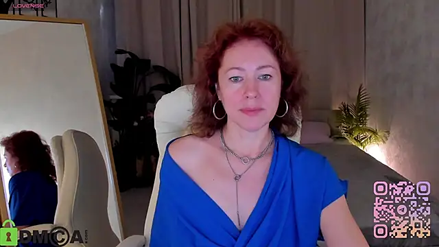 LeticiaRomano online show from 3, 6, 2026