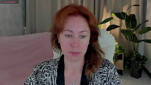 LeticiaRomano online show from 18, 5, 2026
