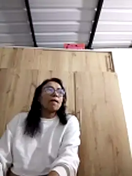 HOT LATINA20 online show from 19, 3, 2026