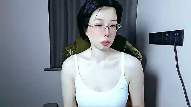 Snapshot of lin_lin_520_520 chatting on 19, 5, 2026 lin lin 520 520 online show from 19, 5, 2026
