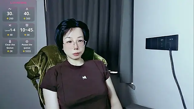 Snapshot of lin_lin_520_520 chatting on 19, 5, 2026 lin lin 520 520 online show from 19, 5, 2026