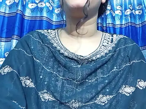 Emma 4433 online show from 15, 3, 2026