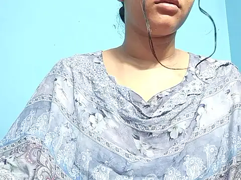 Emma 4433 online show from 19, 4, 2026