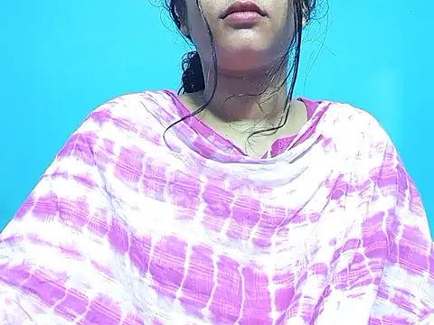 Emma 4433 online show from 5, 4, 2026