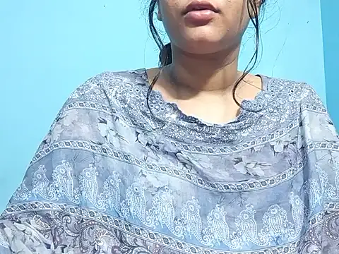 Emma 4433 online show from 14, 4, 2026