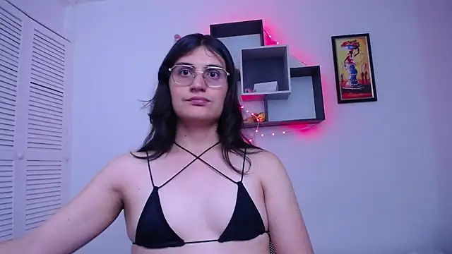 selene cutie online show from 11, 3, 2026