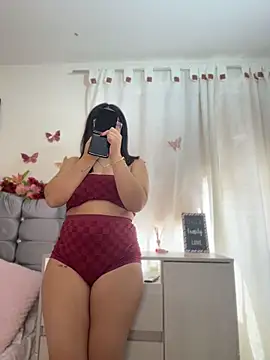 Isabella Roses  online show from 8, 5, 2026