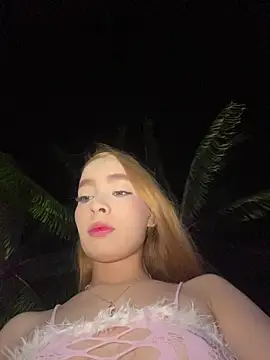 Isabella gaviria online show from 16, 3, 2026