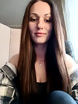LunaCrystall online show from 22, 4, 2026