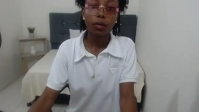 Naomi Street online show from 13, 3, 2026