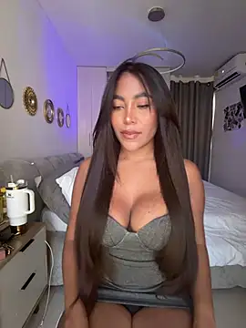 SaraValentina11 online show from 19, 4, 2026