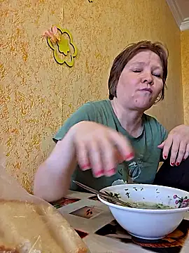  LOLA-LOLA  online show from 13, 5, 2026