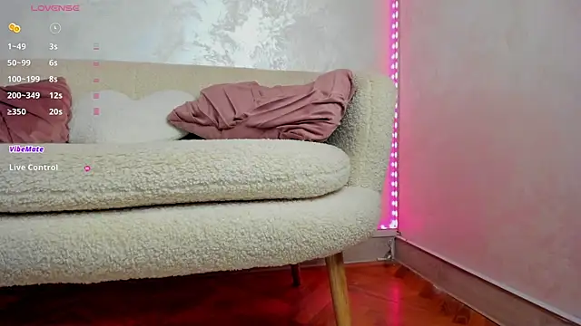 IvyTease  online show from 22, 5, 2026