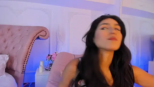 LucianaBlanco  online show from 25, 3, 2026