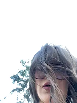 Tallulah Kinky online show from 2, 4, 2026