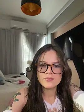 Tallulah Kinky online show from 3, 4, 2026