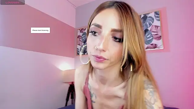sidneey lovee online show from 17, 4, 2026