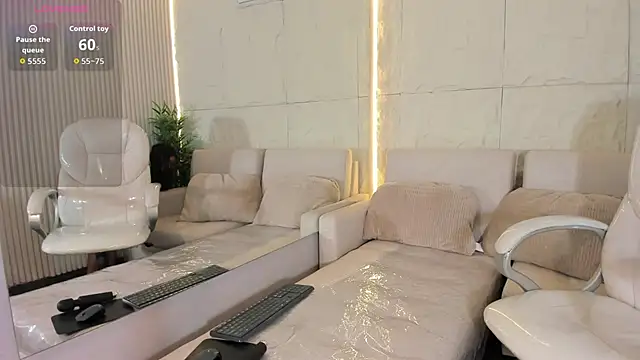 Snapshot of LinaKatelles chatting on 15, 3, 2026 LinaKatelles online show from 15, 3, 2026