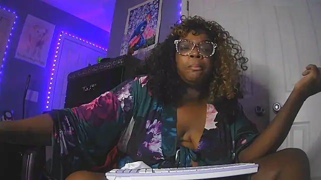 UriUniverse69 online show from 16, 6, 2026