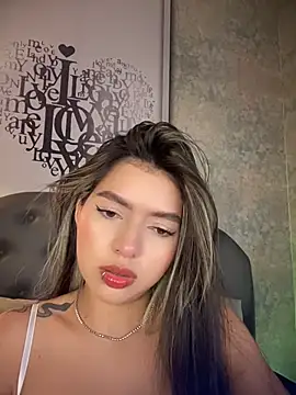 LolliePopsXXX online show from 2, 5, 2026