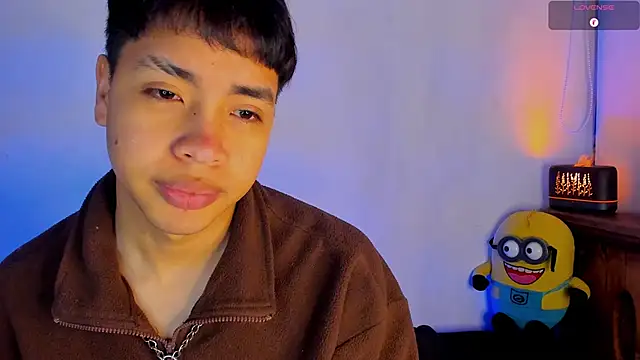 Lee Colee online show from 2, 4, 2026