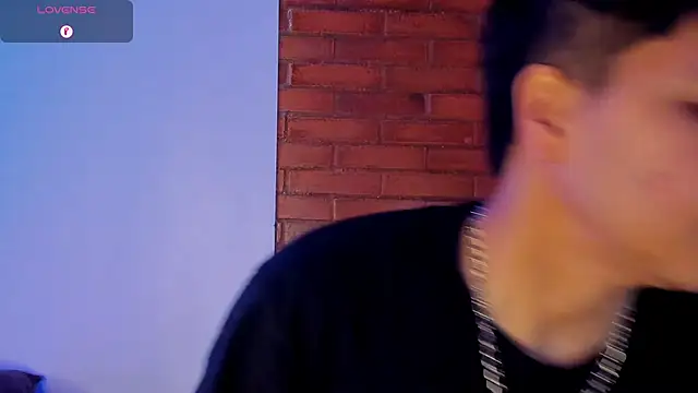 Lee Colee online show from 15, 4, 2026