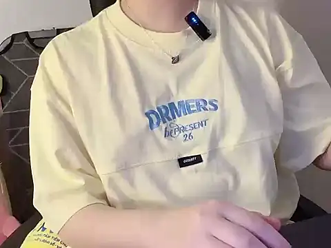 hunhun122 online show from 10, 4, 2026