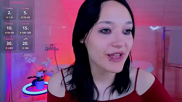 Snapshot of DarcyBlackwood chatting on 17, 6, 2026 DarcyBlackwood online show from 17, 6, 2026