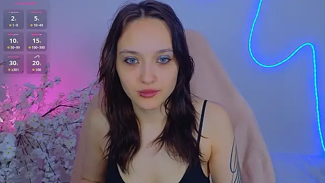 DarcyBlackwood online show from 24, 3, 2026