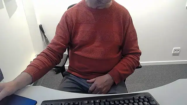 Snapshot of Buggemann chatting on 26, 5, 2026 Buggemann online show from 26, 5, 2026