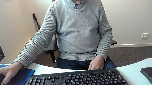 Snapshot of Buggemann chatting on 10, 6, 2026 Buggemann online show from 10, 6, 2026